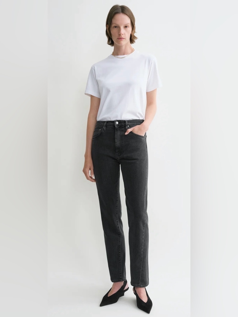 Toteme Twisted Seam Straight Jeans in Washed Black 26”x30”